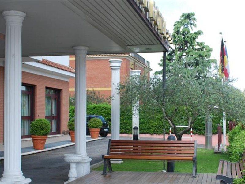 Marini Park Hotel Castel di Leva Exterior foto