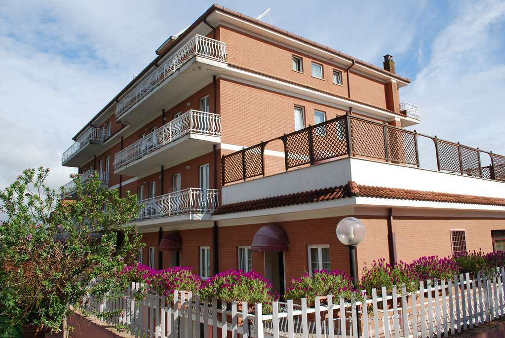 Marini Park Hotel Castel di Leva Exterior foto
